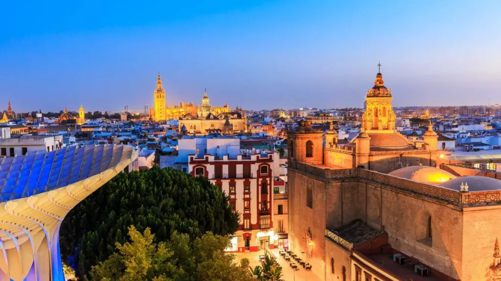 places to go in Spain with good nightlife