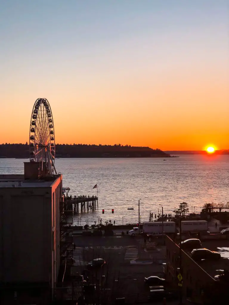 night activities seattle