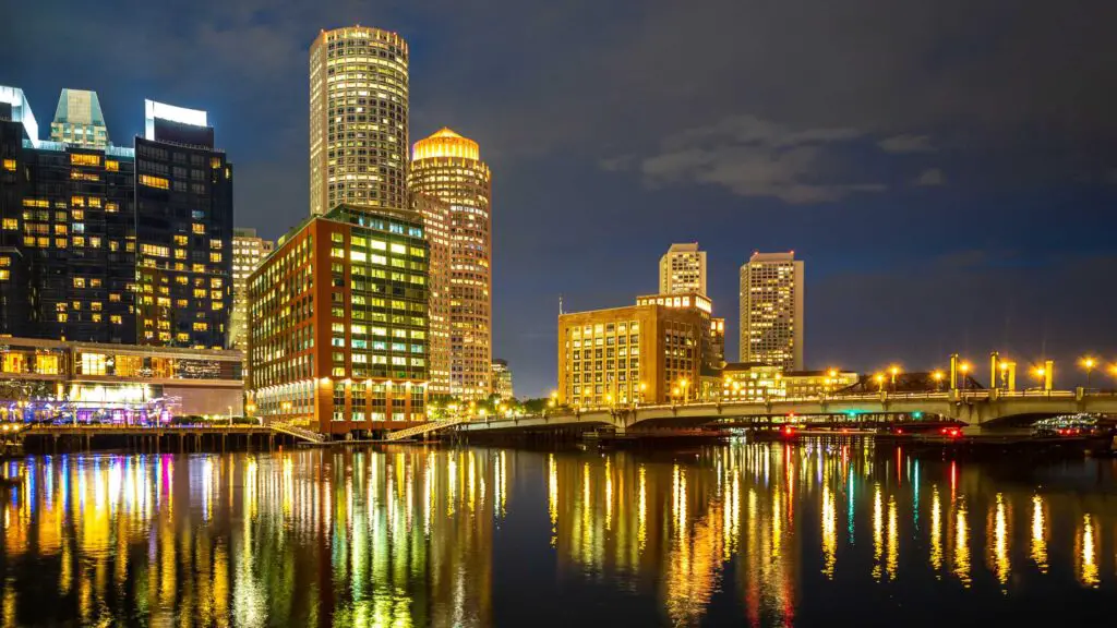 best things to do in boston at night