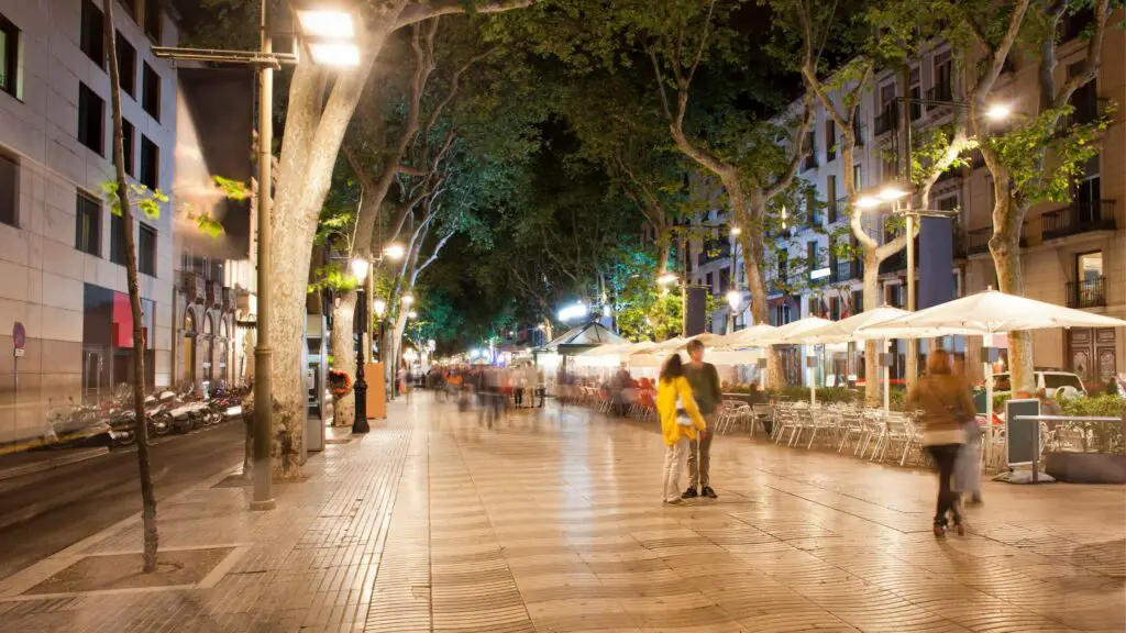 things to do in barcelona tonight