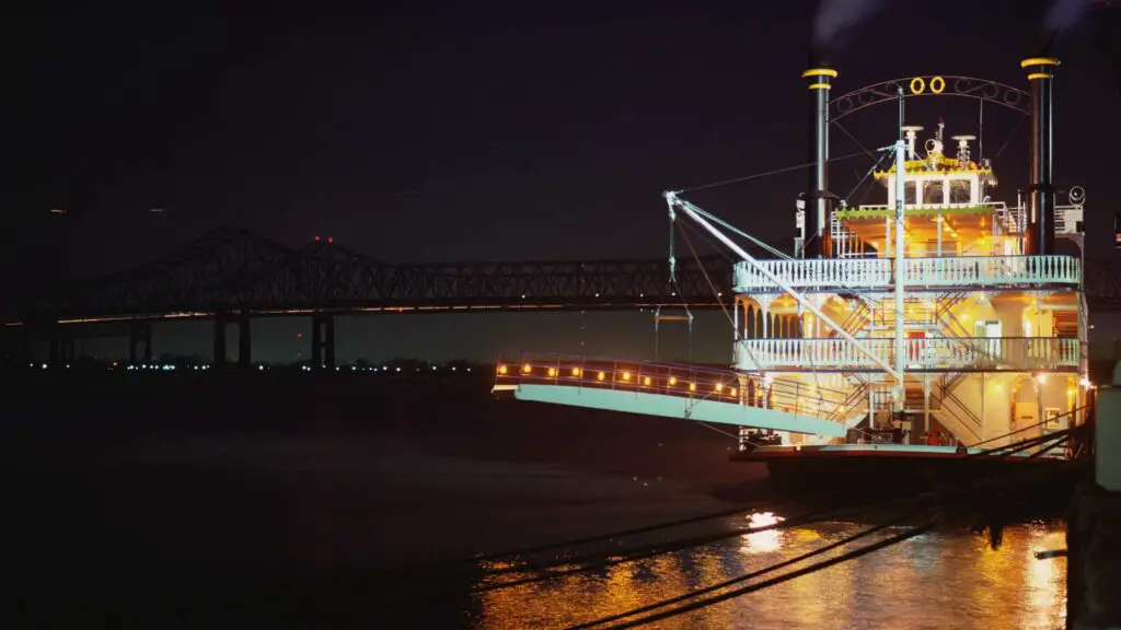 romantic things to do in new orleans at night