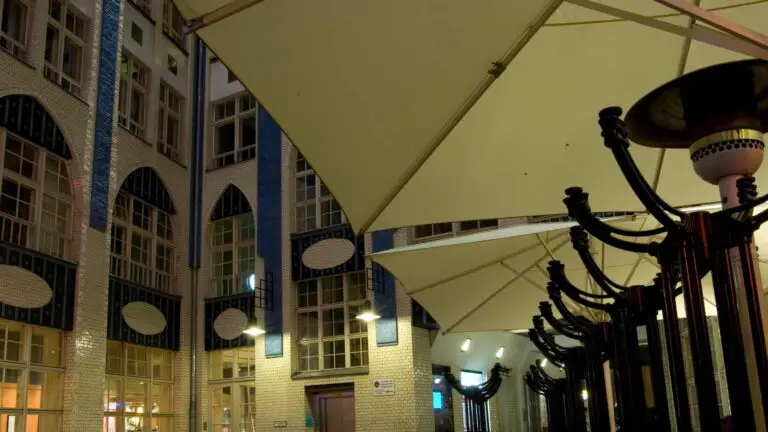 25 FANTASTIC THINGS TO DO IN BERLIN AT NIGHT